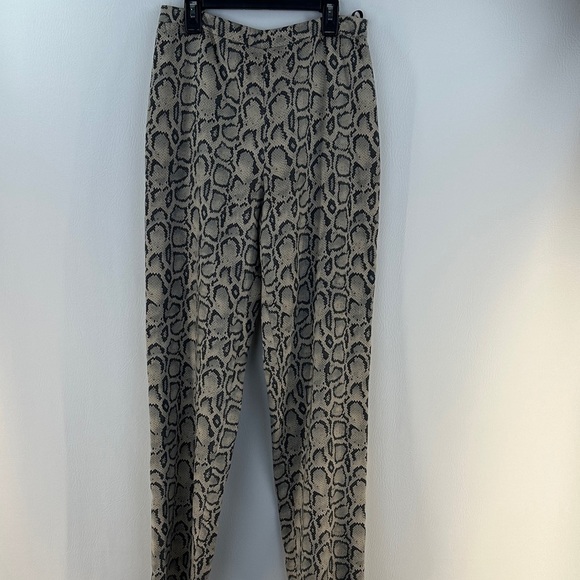 Donna Morgan Snakeskin Straight Leg Pants - Picture 1 of 8